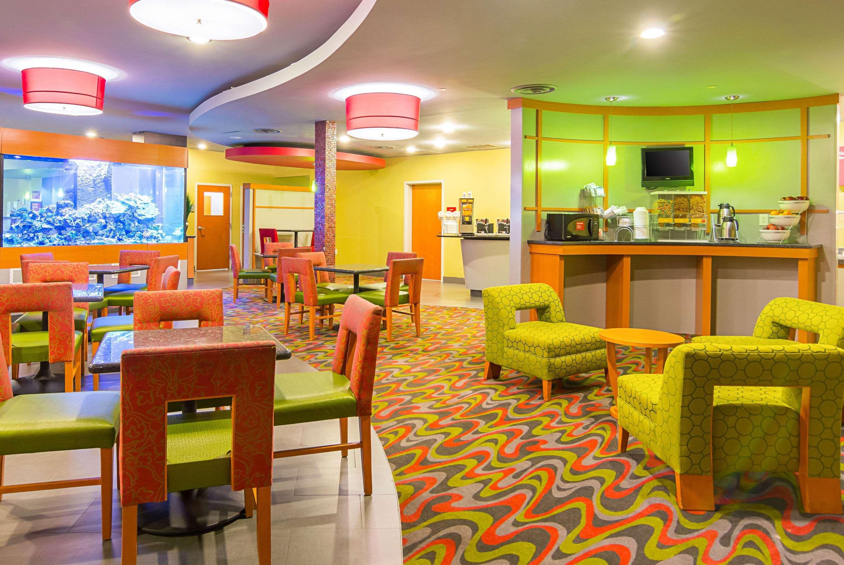 Comfort Suites At Virginia Center Commons Glen Allen Zewnętrze zdjęcie
