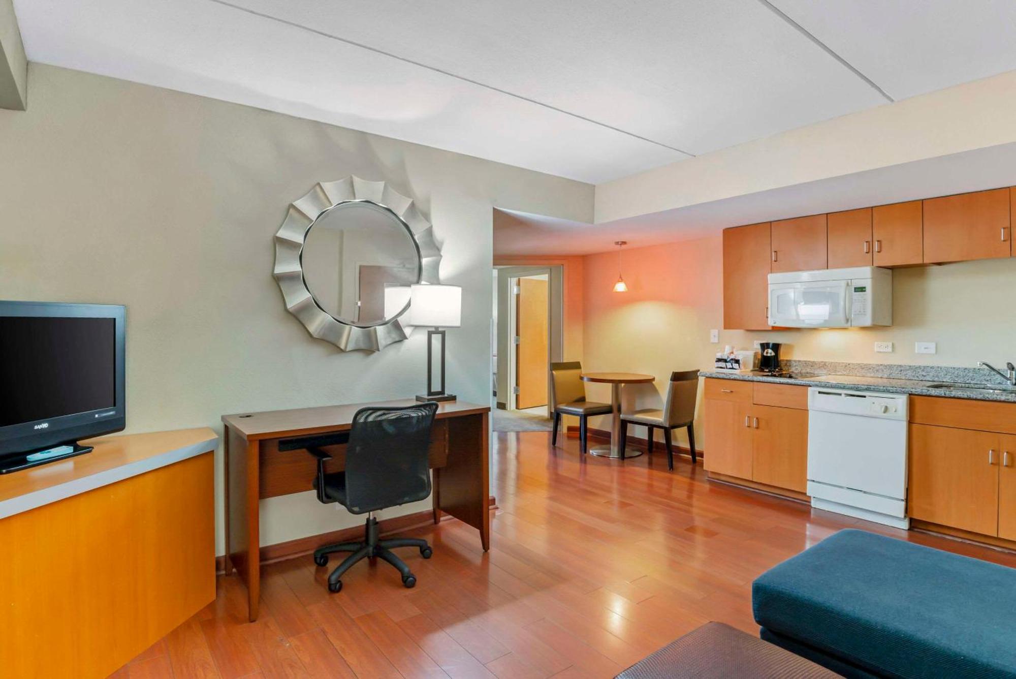 Comfort Suites At Virginia Center Commons Glen Allen Zewnętrze zdjęcie